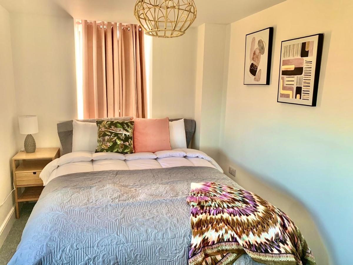 Skyview Eastbourne 24 Apartment Luaran gambar