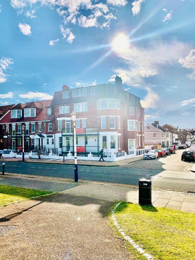 Skyview Eastbourne 24 Apartment Luaran gambar