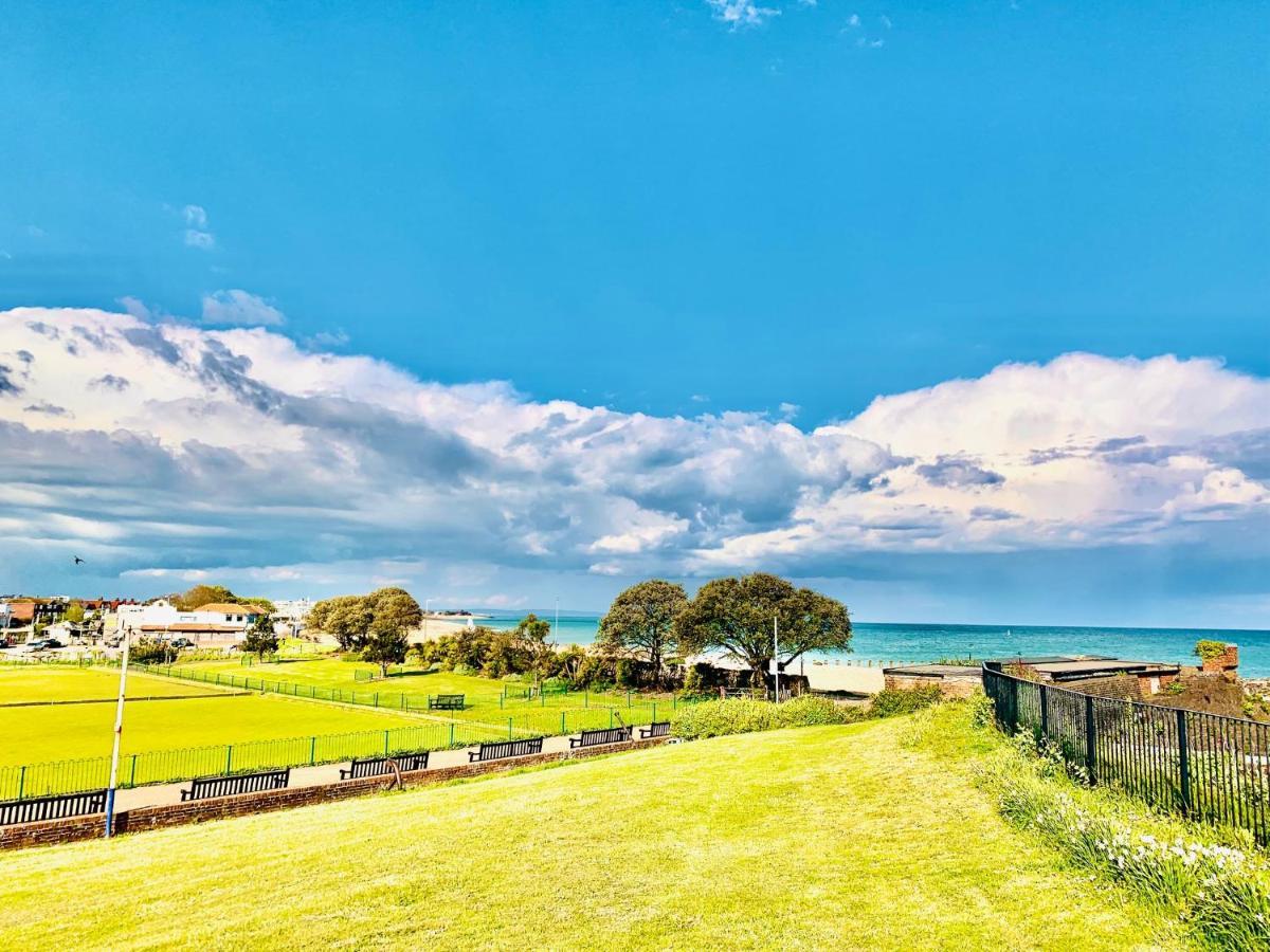 Skyview Eastbourne 24 Apartment Luaran gambar