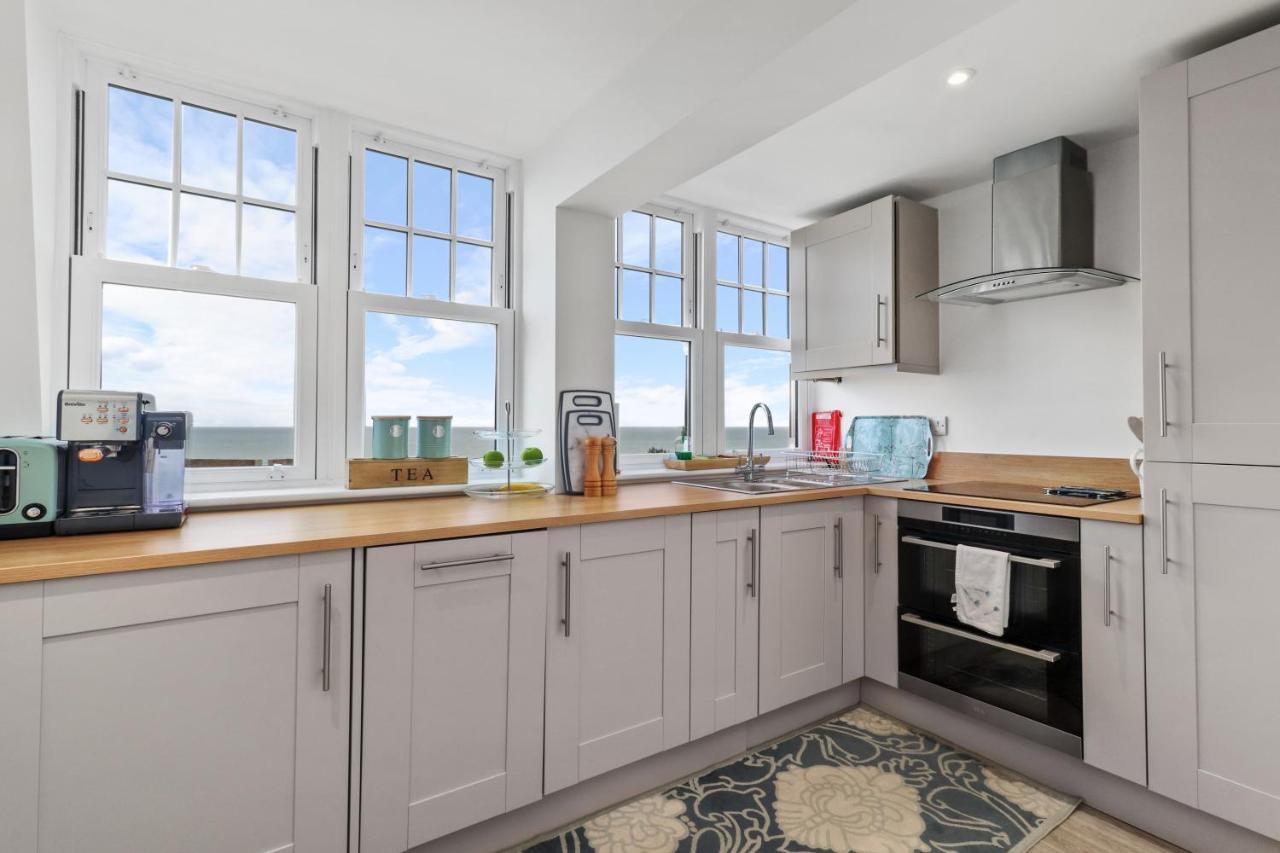 Skyview Eastbourne 24 Apartment Luaran gambar