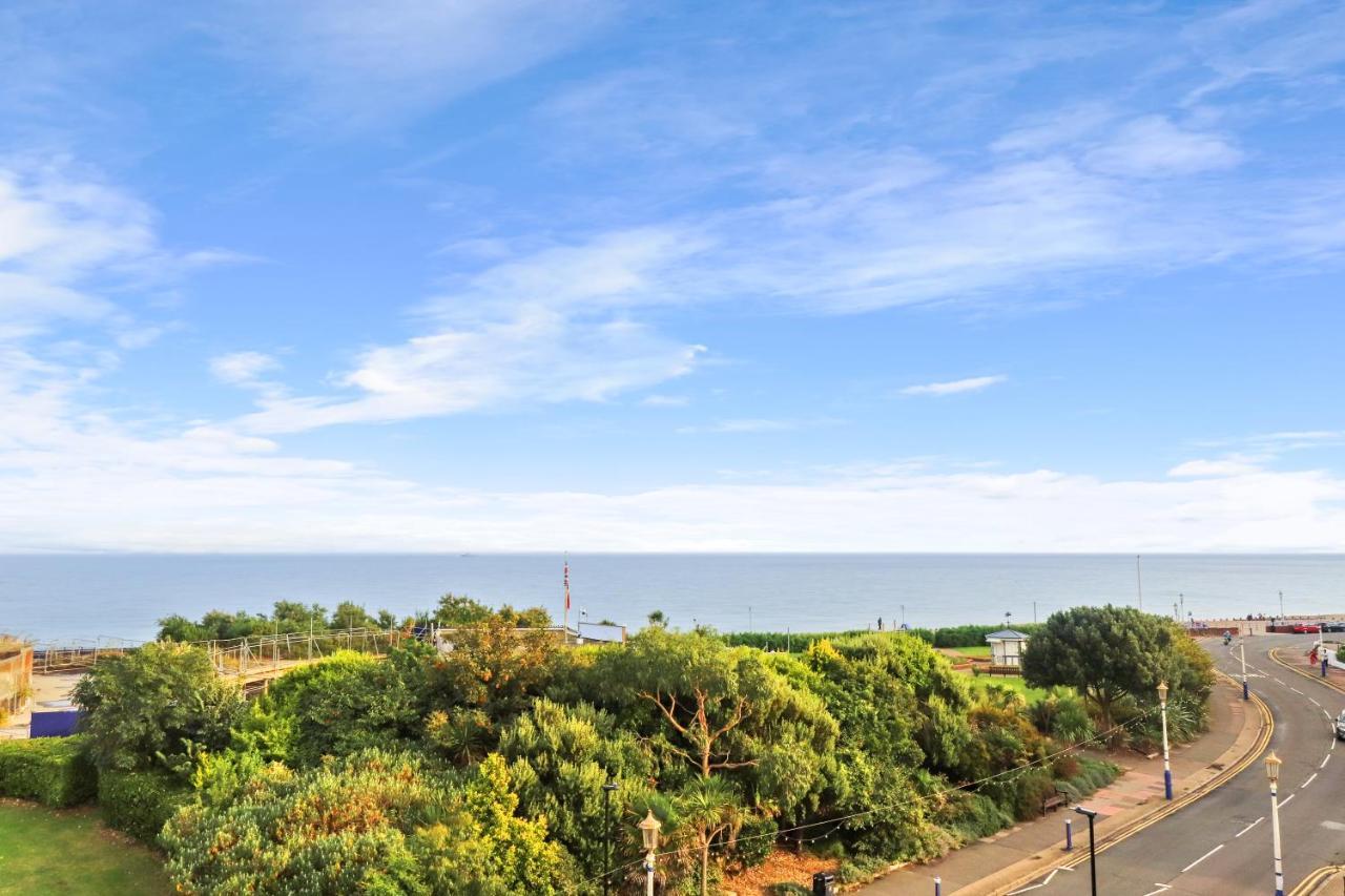 Skyview Eastbourne 24 Apartment Luaran gambar